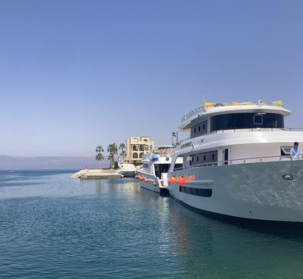 Boat day Tala Bay marina Aqaba Jordanie Wagram &amp; Vous Orange